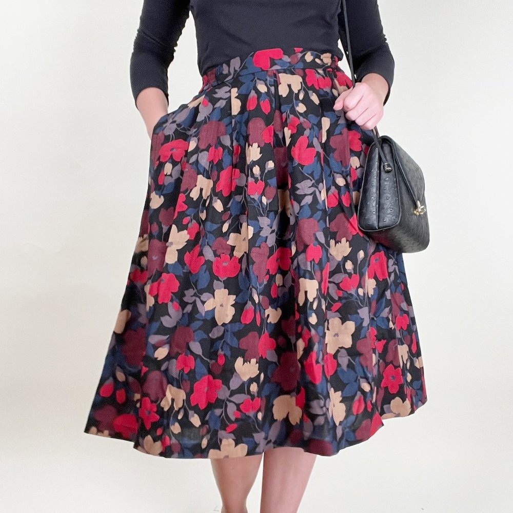 Vintage Liberty of London Dark Floral Print Pleated High Rise Midi Skirt Preppy - Picture 10 of 10
